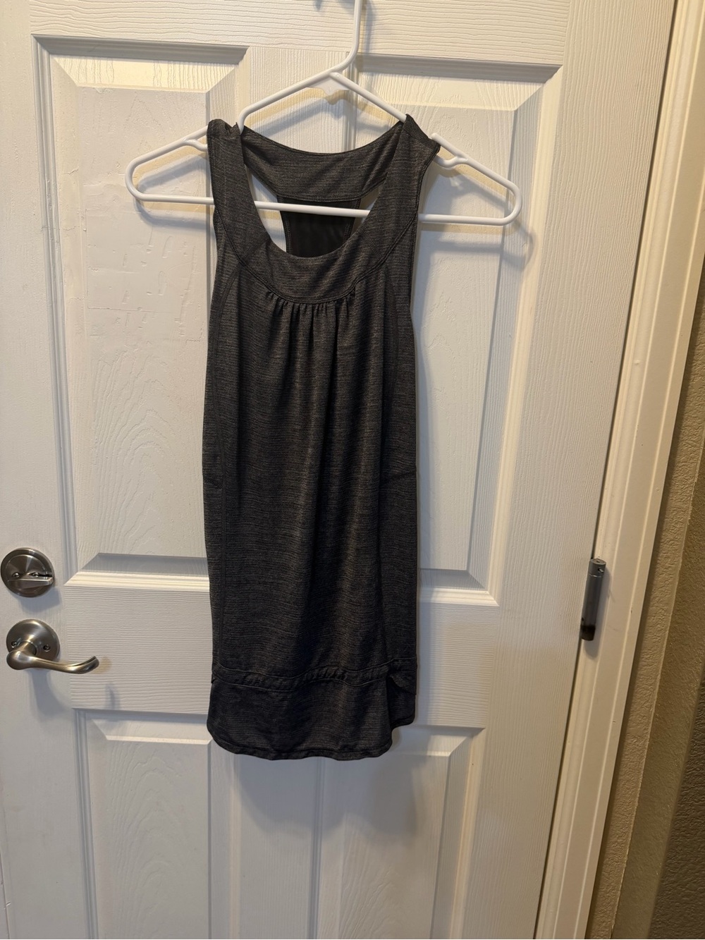 Lululemon Women's Dark Gray Scoop Neck Racerback Tank - Picture 1 of 5